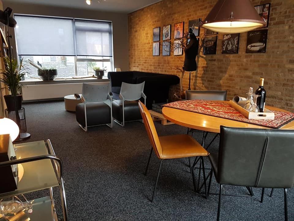 Stadslogement De Wolkeamer Drachten Ngoại thất bức ảnh